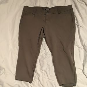 Torrid Ponte ankle cut pants